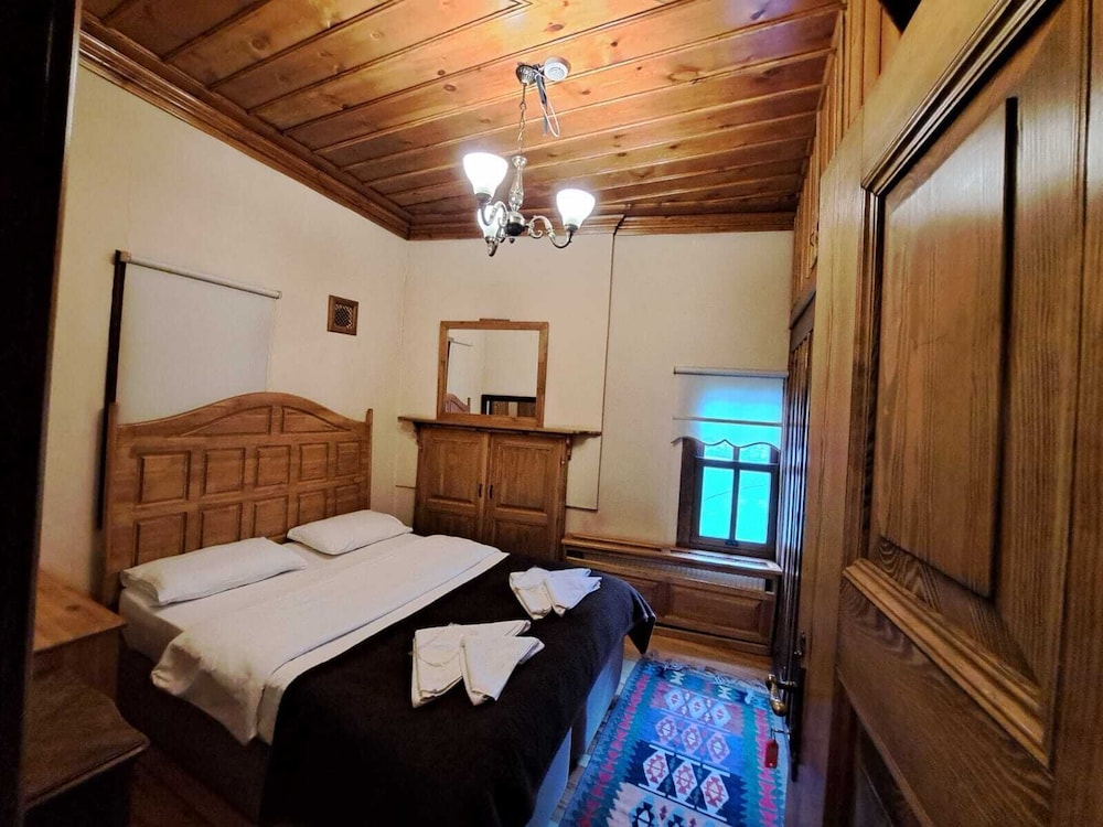 Muderrisler Evi Rezervasyon