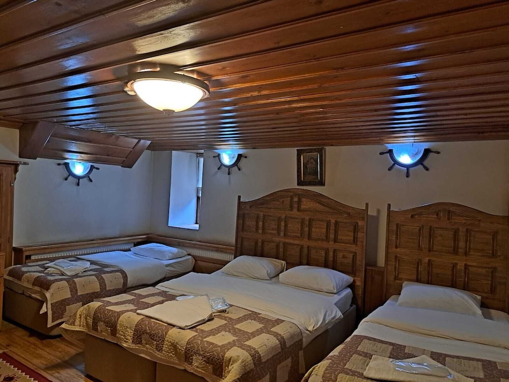 Muderrisler Evi Rezervasyon