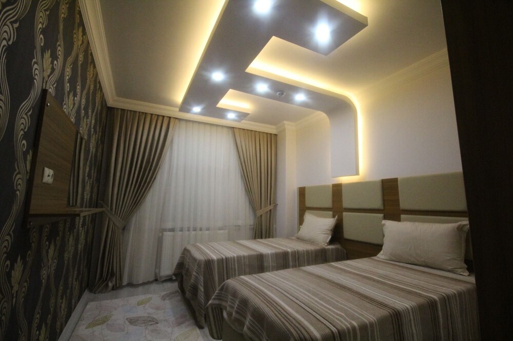 Zara Turan Apart Otel Rezervasyon