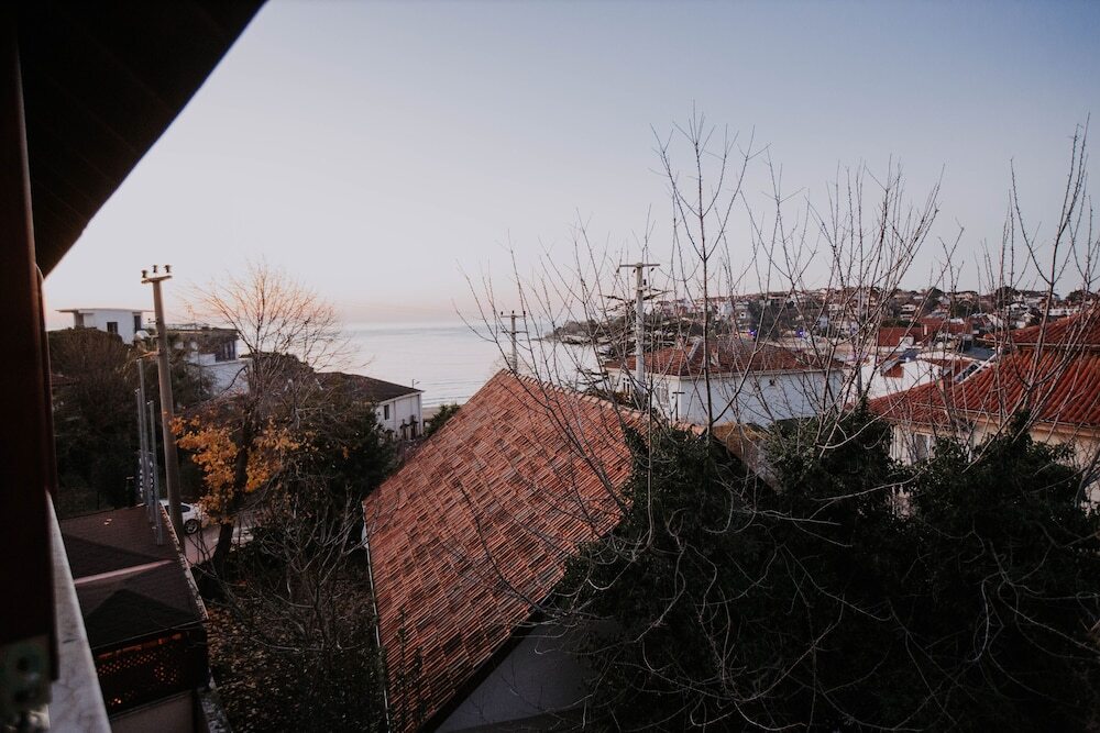 Erish Apart Hotel Rezervasyon