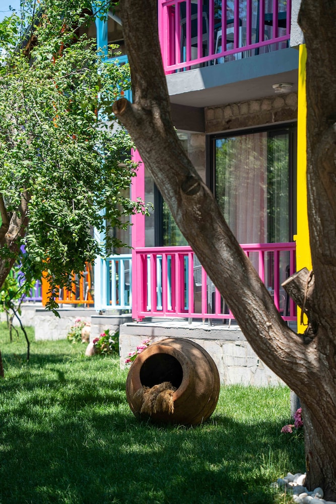 Sokakagzi Motel Rezervasyon