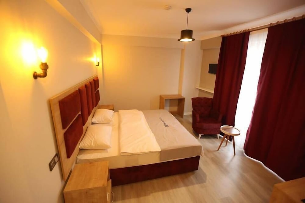 The Grey Hotel Rezervasyon