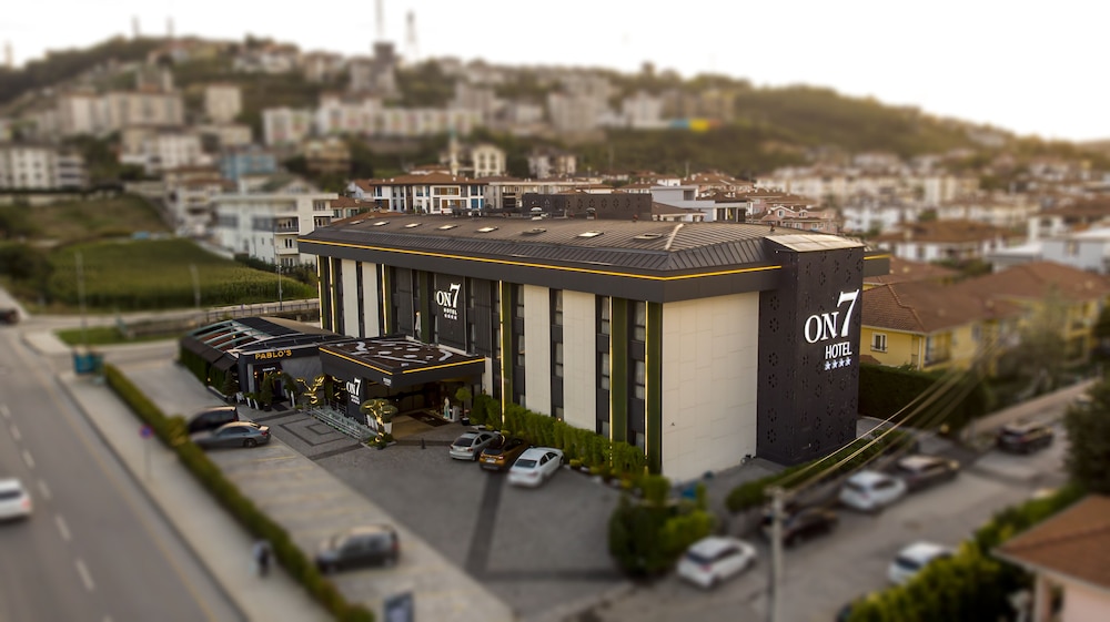 Hotel On7 Rezervasyon