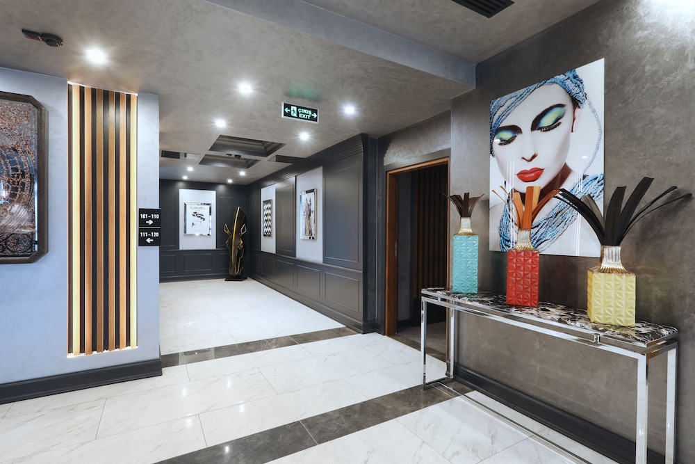 Hotel On7 Rezervasyon