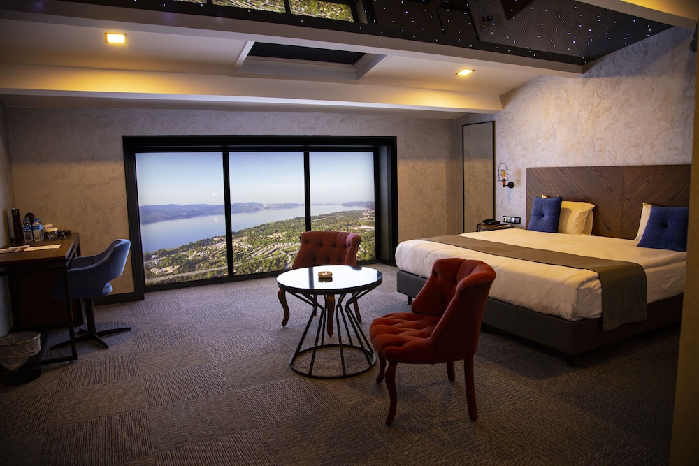 Hotel On7 Rezervasyon