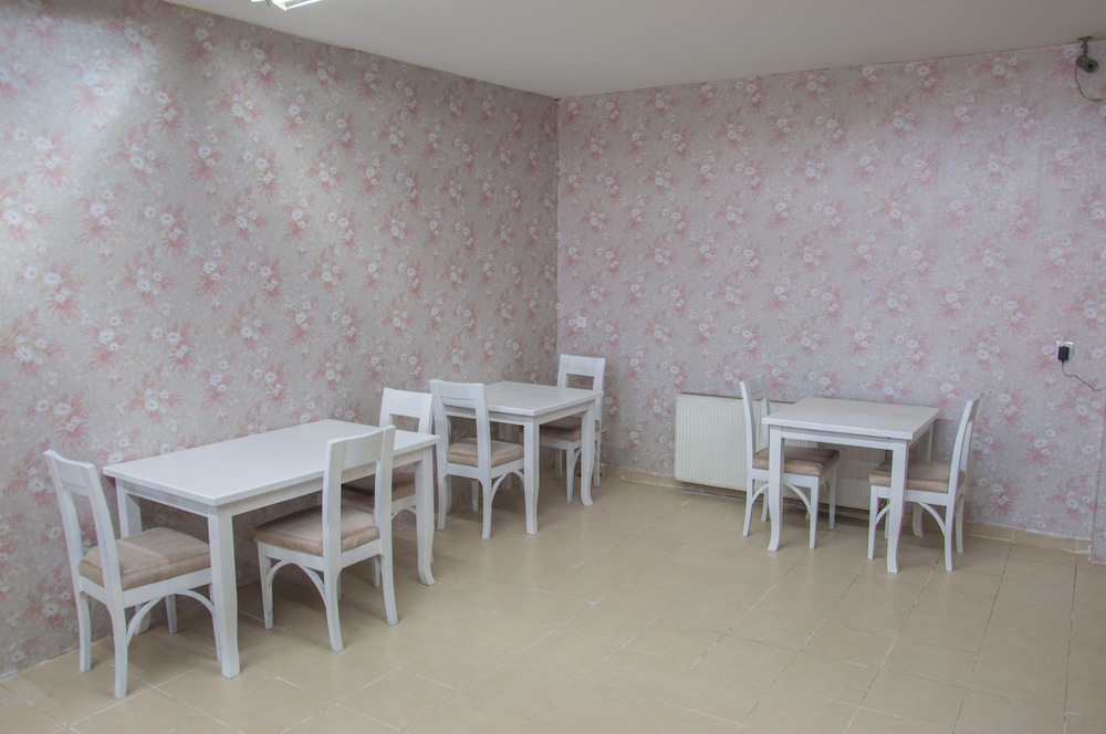 Pause Hotel Rezervasyon