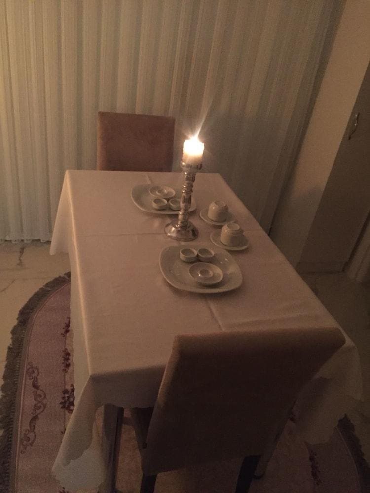 Doctor House Rezervasyon