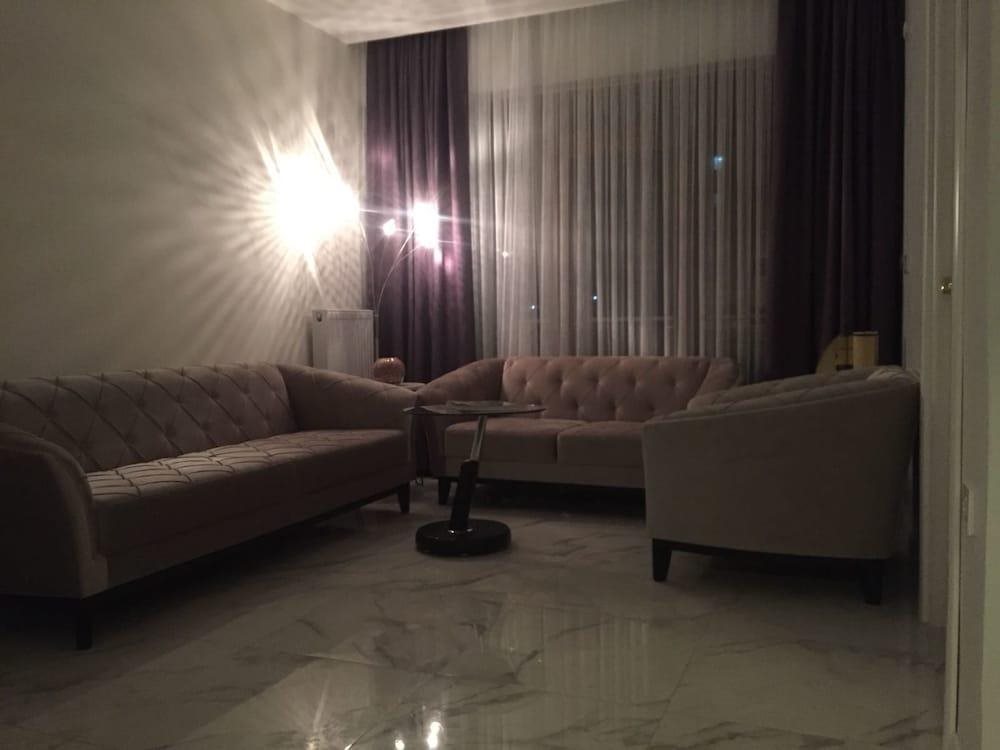 Doctor House Rezervasyon