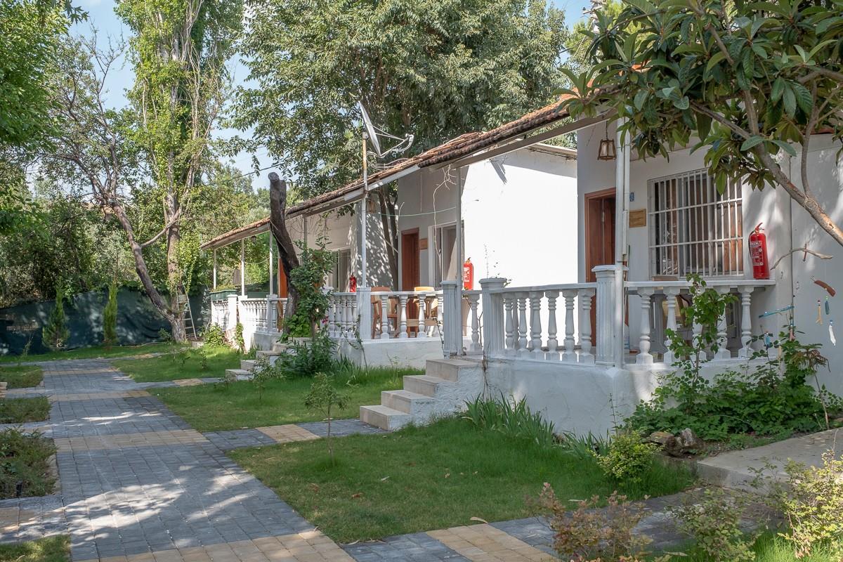 Naz Bungalow Rezervasyon