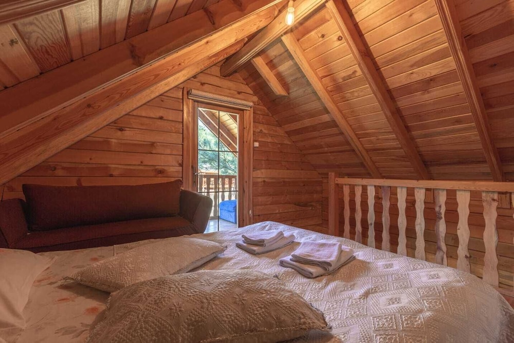 Nesilce Tatil Köyü Rezervasyon