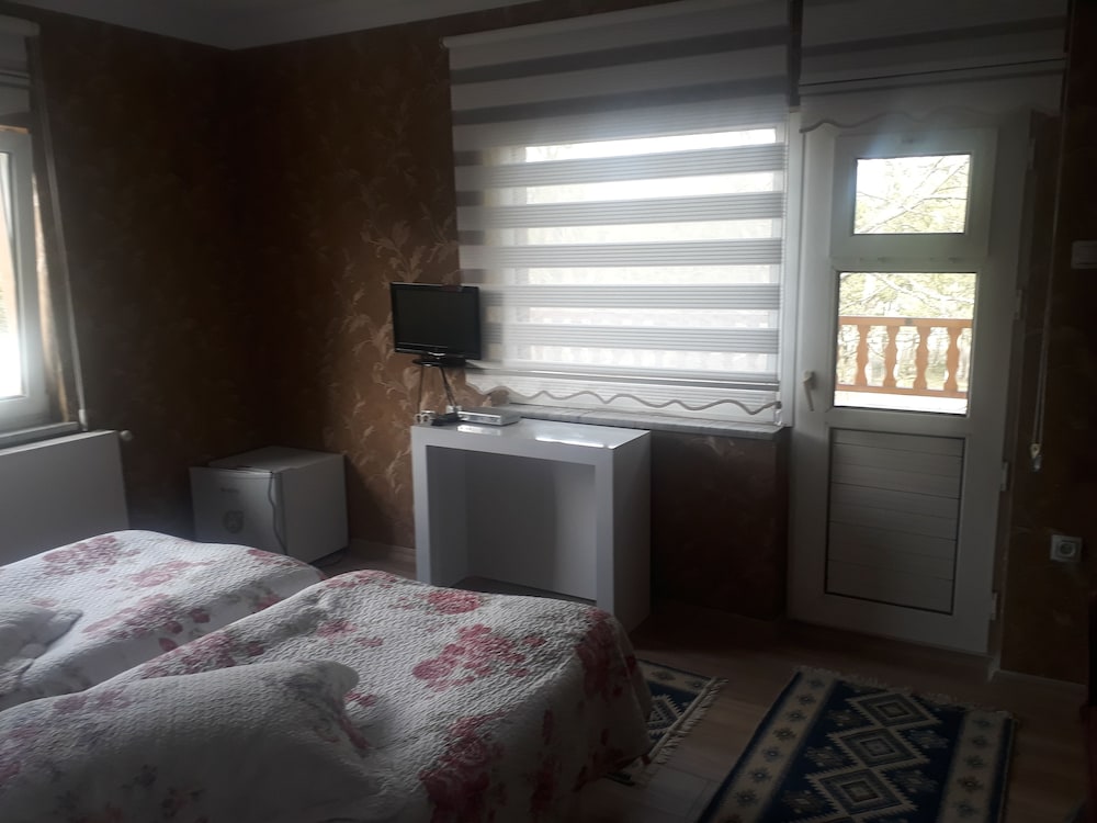 Nesilce Tatil Köyü Rezervasyon