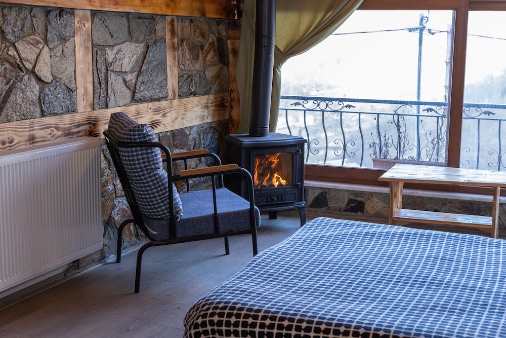 Hamsiköy Taş Otel Rezervasyon