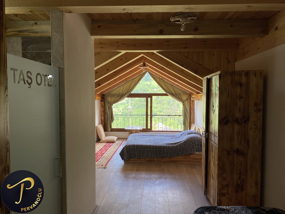 Hamsiköy Taş Otel Rezervasyon