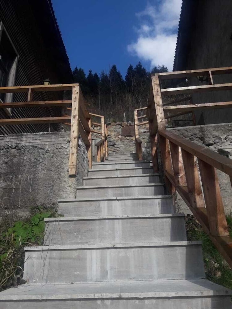 Pervanoglu Dinlenme Tesisi Motel Rezervasyon