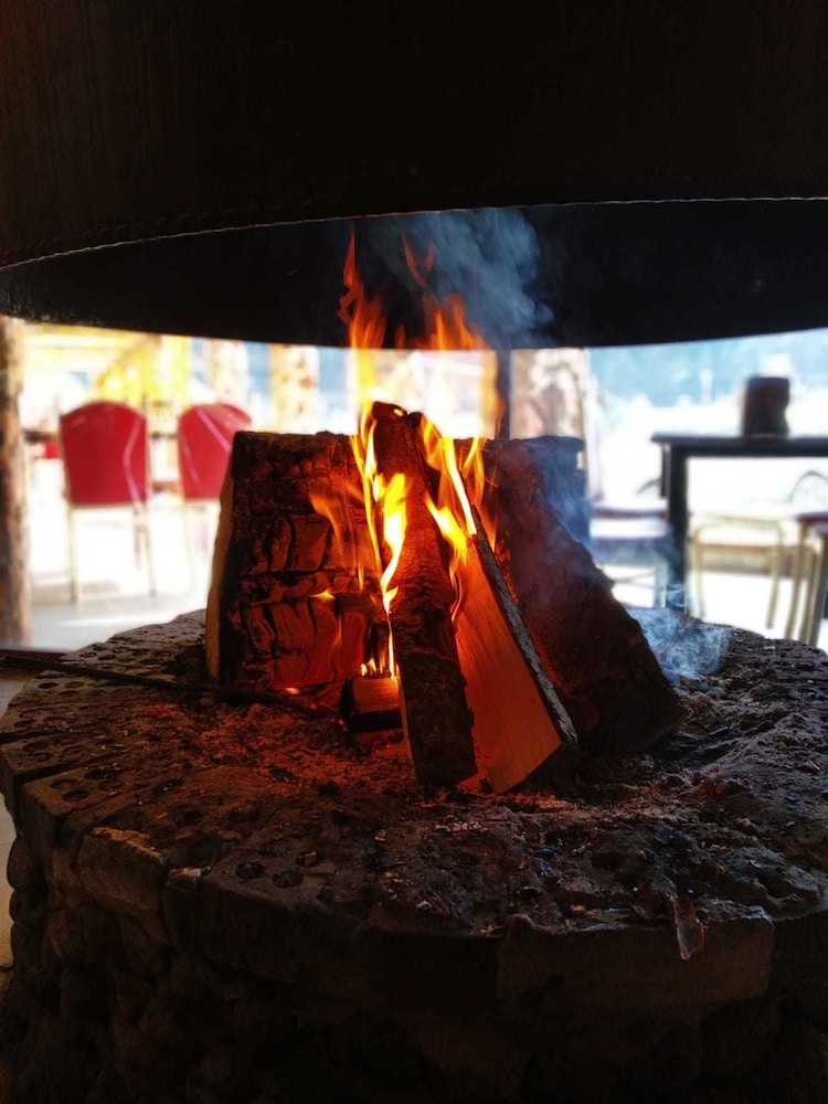 Pervanoglu Dinlenme Tesisi Motel Rezervasyon