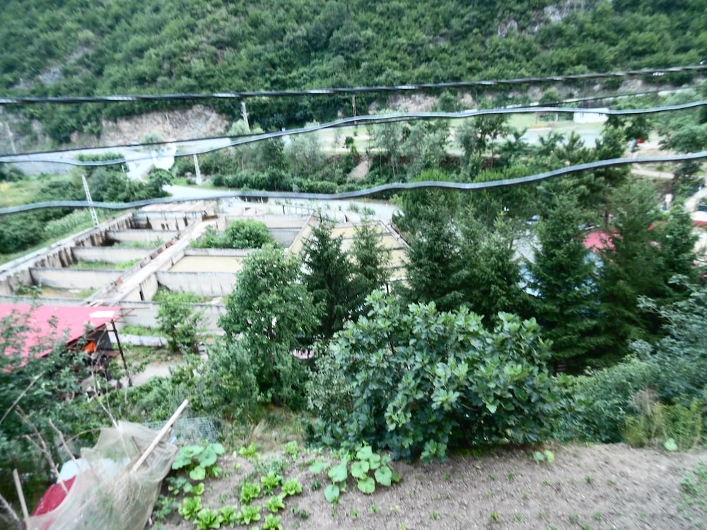 Seremet Dinlenme Tesisi Rezervasyon