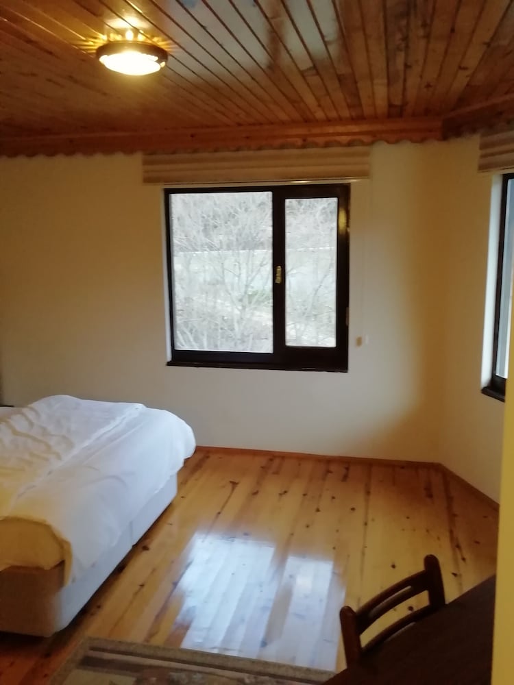 Seremet Dinlenme Tesisi Rezervasyon