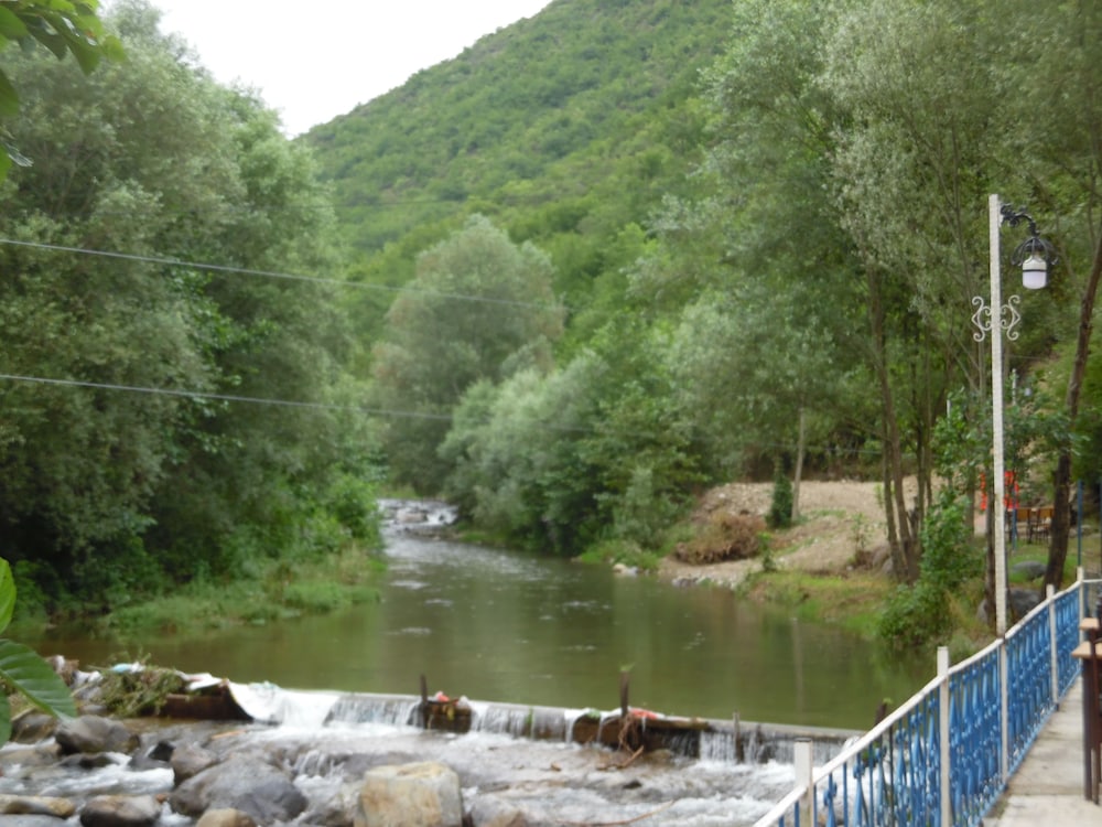 Seremet Dinlenme Tesisi Rezervasyon