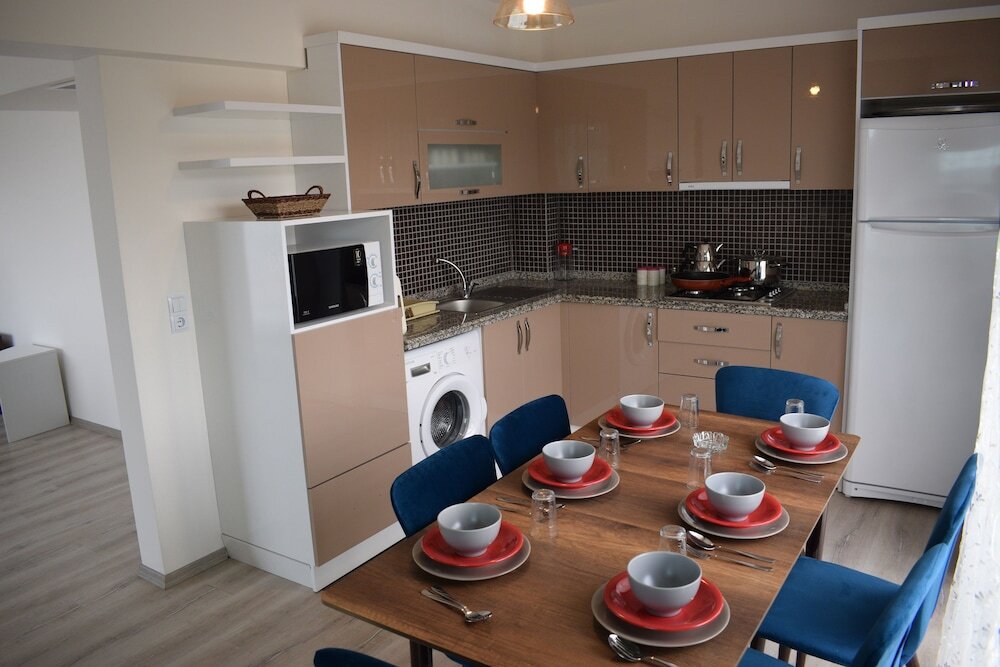 Zahi Hotel Rezervasyon