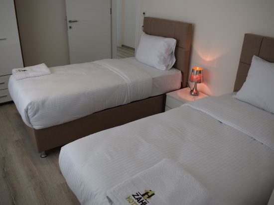 Zahi Hotel Rezervasyon