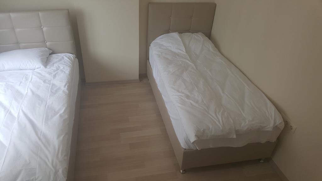 Deniz Kizi 2 Rezervasyon