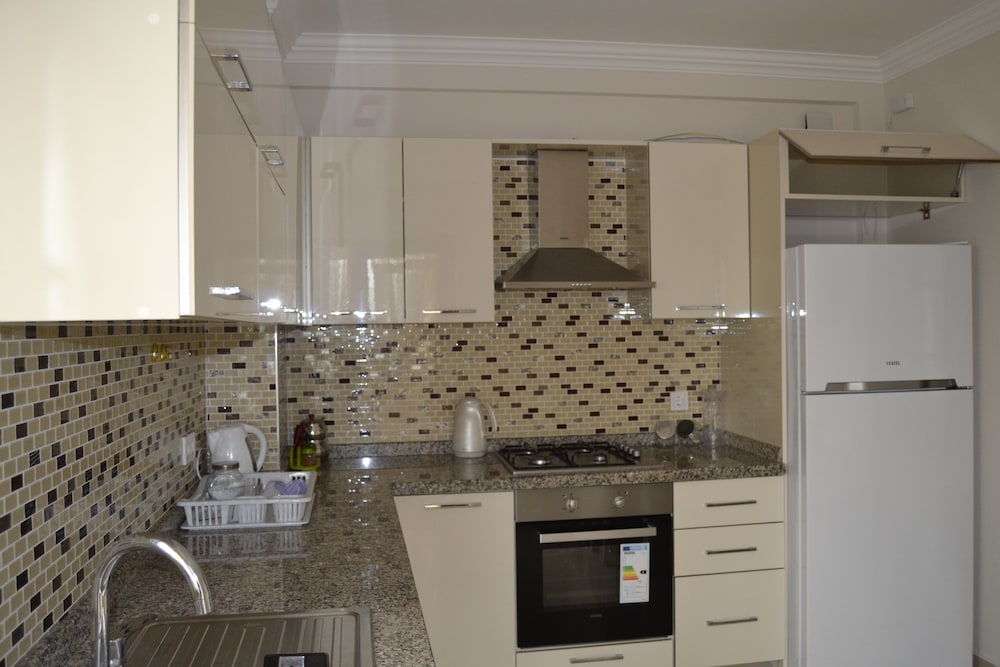 Canary Apart Hotel Rezervasyon