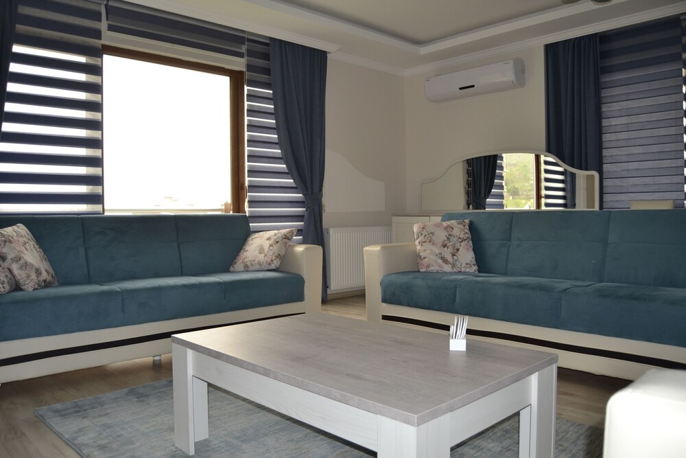 Canary Apart Hotel Rezervasyon