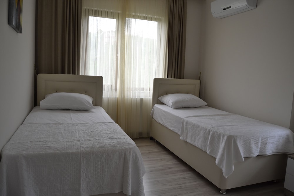 Canary Apart Hotel Rezervasyon