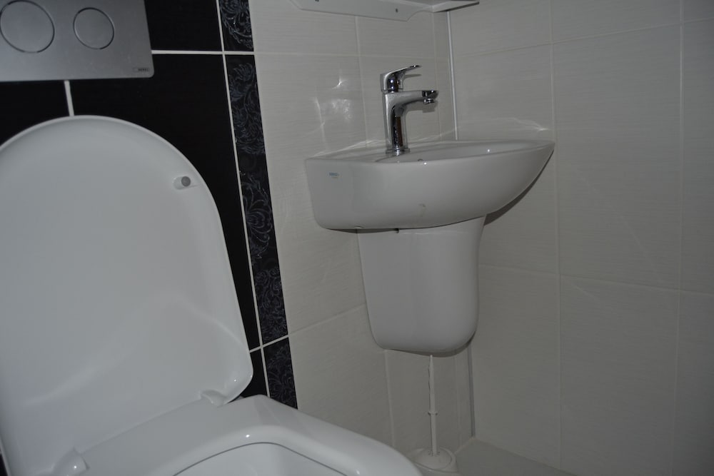 Canary Apart Hotel Rezervasyon