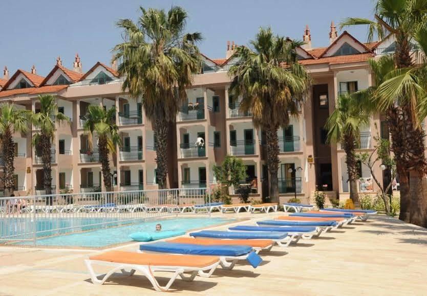 Club Caprice Suites Rezervasyon