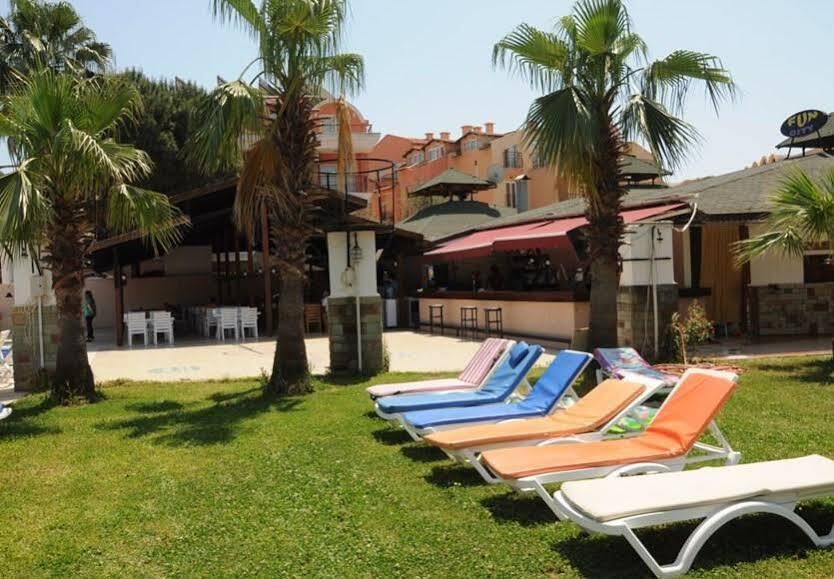 Club Caprice Suites Rezervasyon