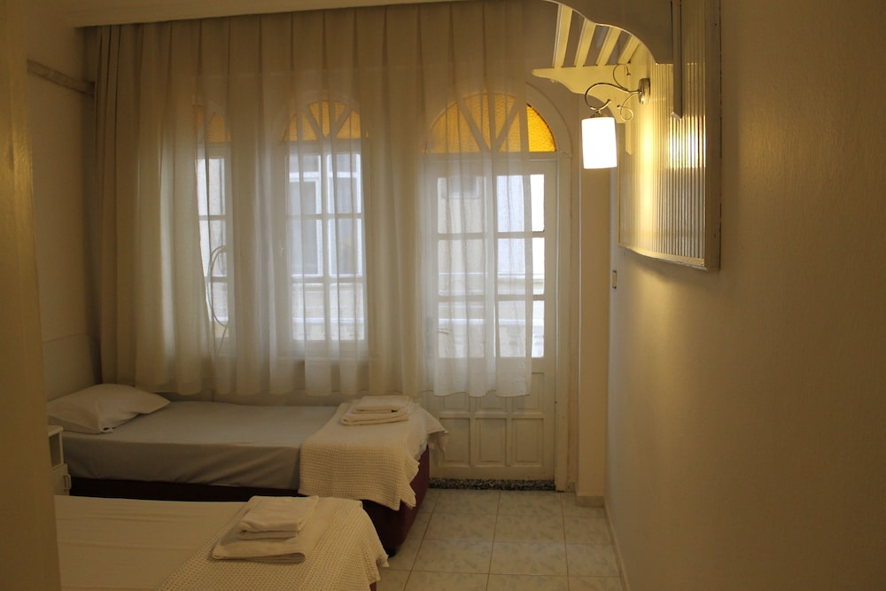 DM Hotel Rezervasyon