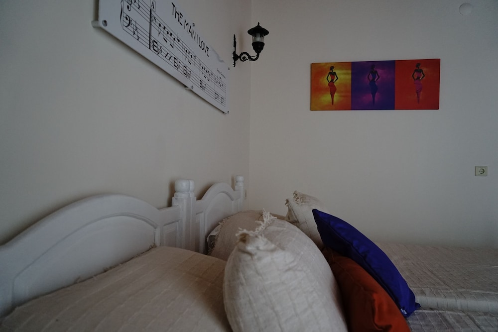 Piano Rooms Selimiye Rezervasyon