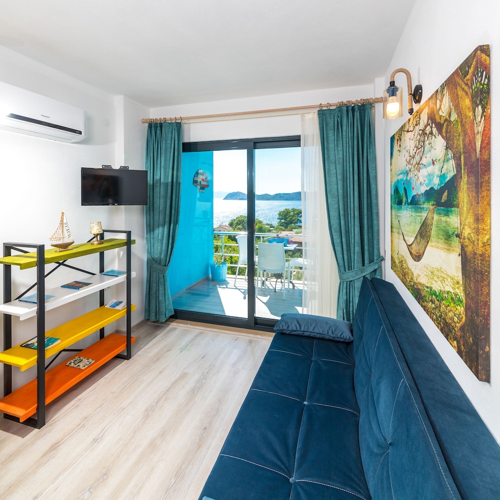 Derin Mavi Suit Butik Otel Rezervasyon