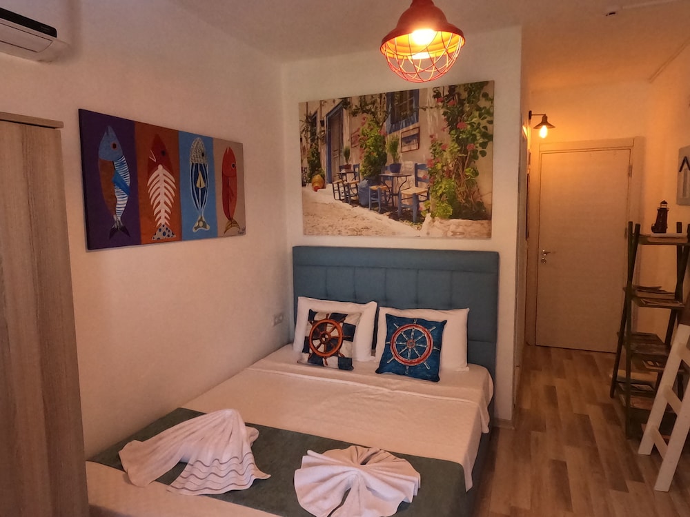 Derin Mavi Suit Butik Otel Rezervasyon