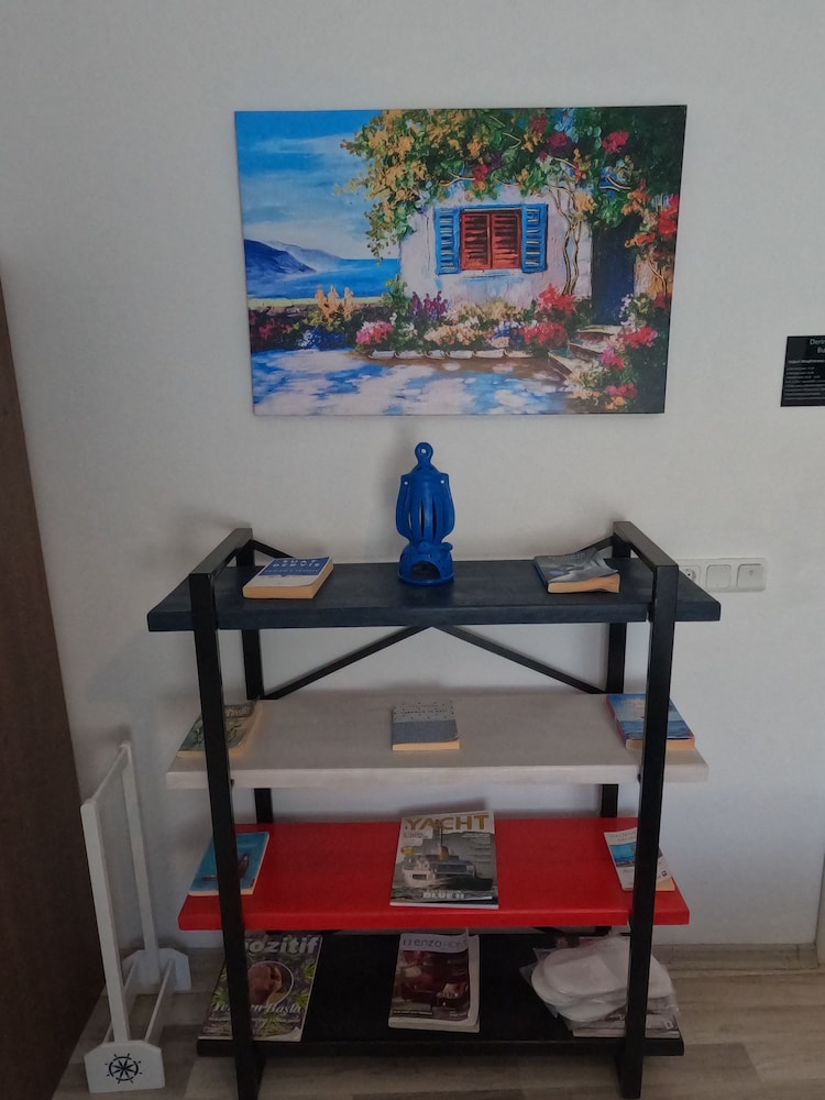 Derin Mavi Suit Butik Otel Rezervasyon