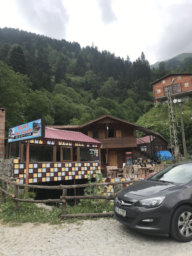 Ayder Şelale Dağ Evi Rezervasyon