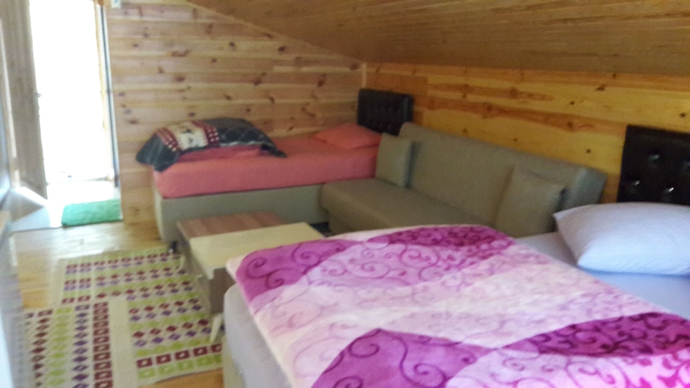 Ayder Şelale Dağ Evi Rezervasyon