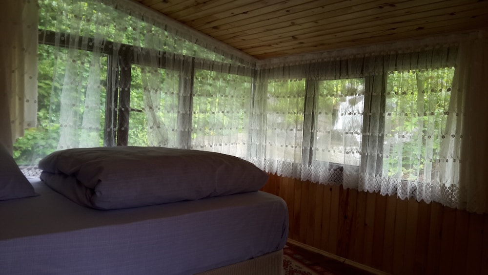 Ayder Şelale Dağ Evi Rezervasyon