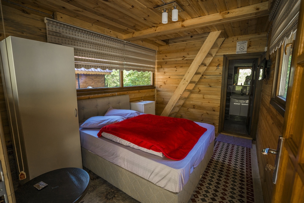 Ayder Şelale Dağ Evi Rezervasyon