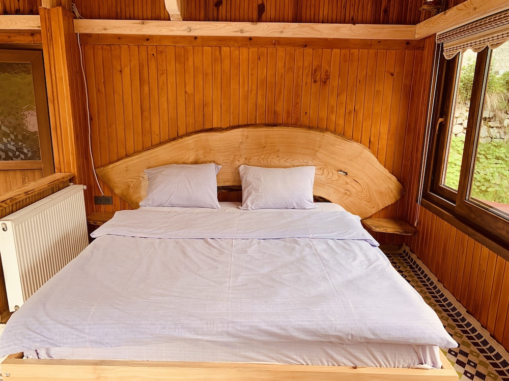 Ayder Şelale Dağ Evi Rezervasyon