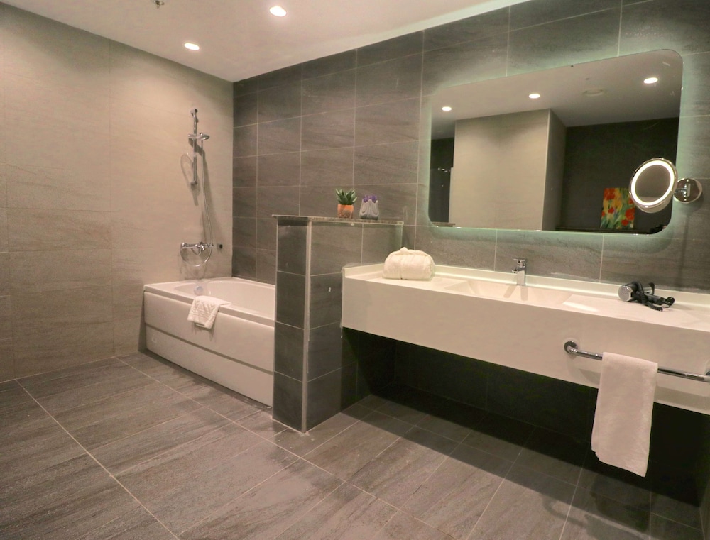 DoubleTree by Hilton Ankara Incek Rezervasyon