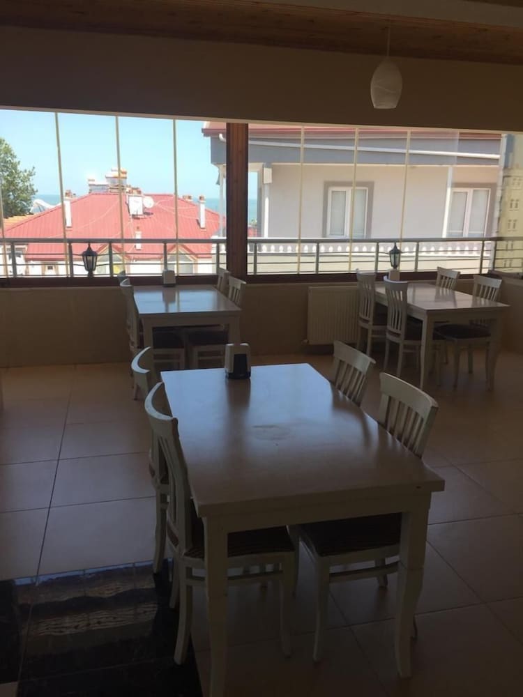 Yildiz Apart Otel Karasu Rezervasyon