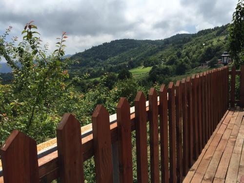 Parpalia Konaklama Rezervasyon