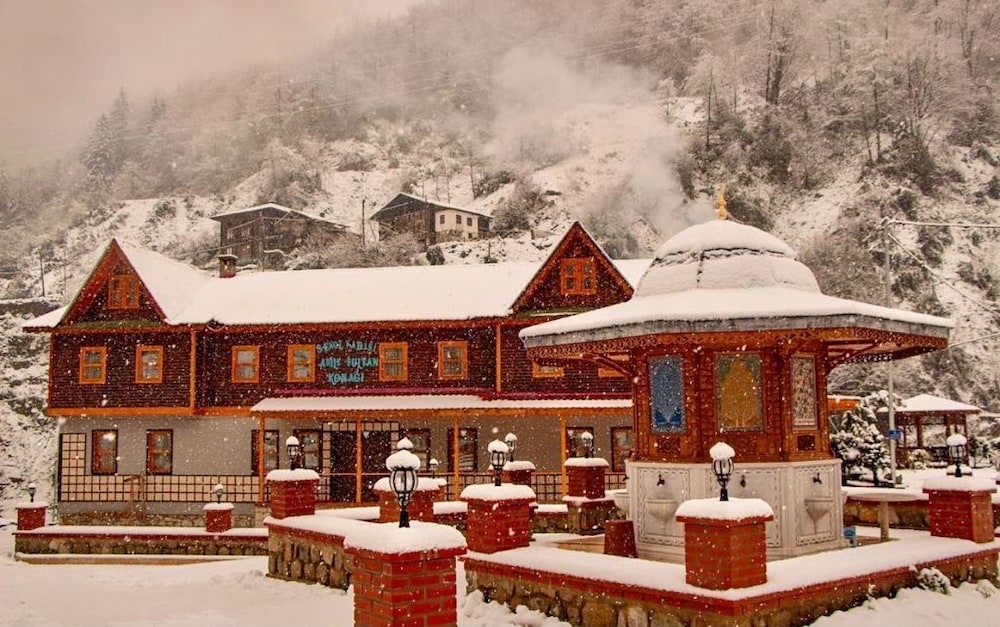 Adile Sultan Konagi Rezervasyon