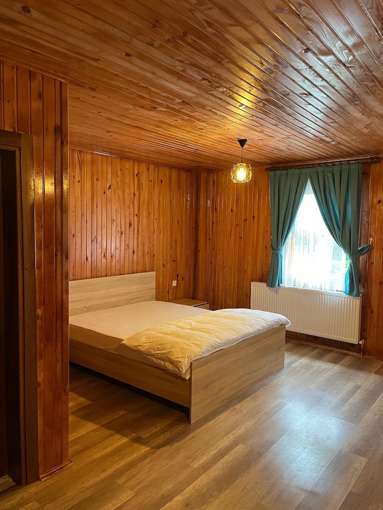 Adile Sultan Konagi Rezervasyon