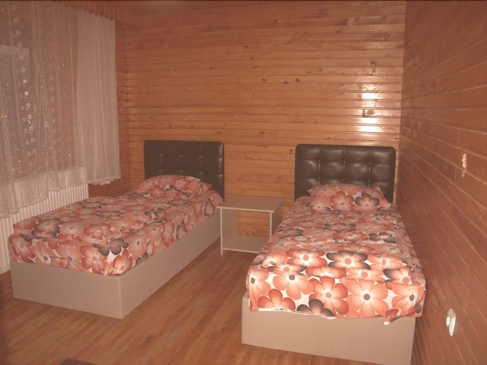 St. Paul Yol Pansiyon Rezervasyon