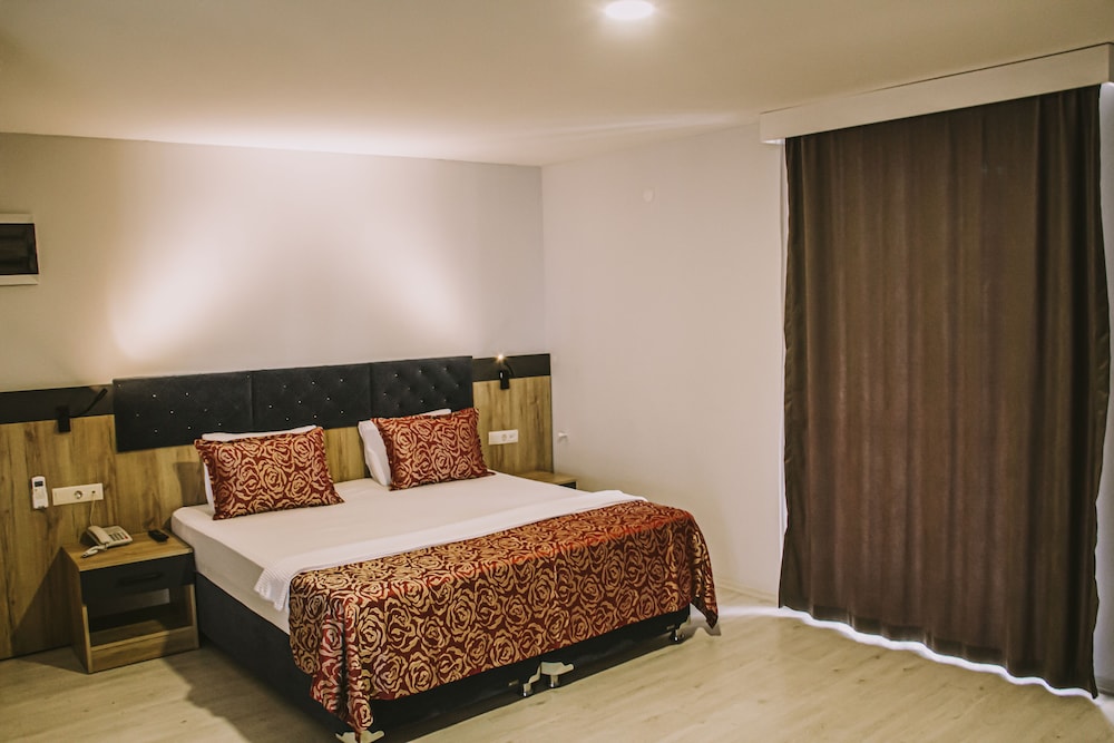 Bois Hotel & Cafe & Restaurant Rezervasyon