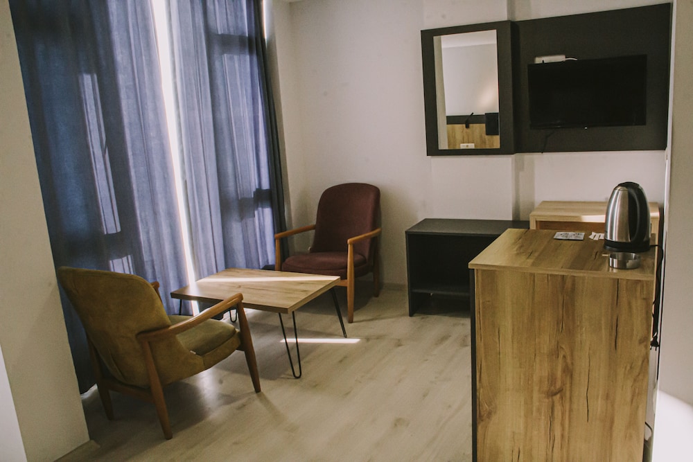 Bois Hotel & Cafe & Restaurant Rezervasyon