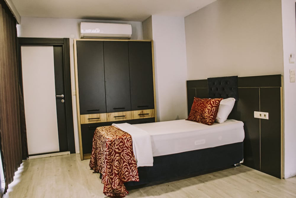 Bois Hotel & Cafe & Restaurant Rezervasyon